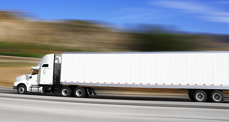 3 Common Mistakes Amateur Truck Drivers Should Avoid